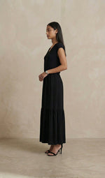Flow dress