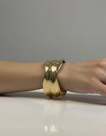 Wavy Bangle