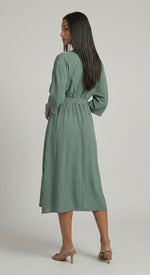 baggy sleeve midi dress