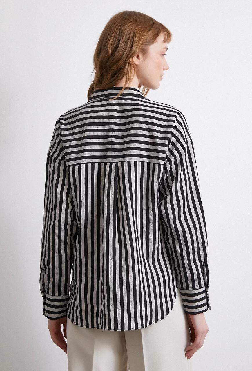 black white line shirt